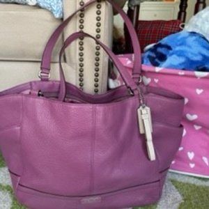Authentic Coach shoulder bag